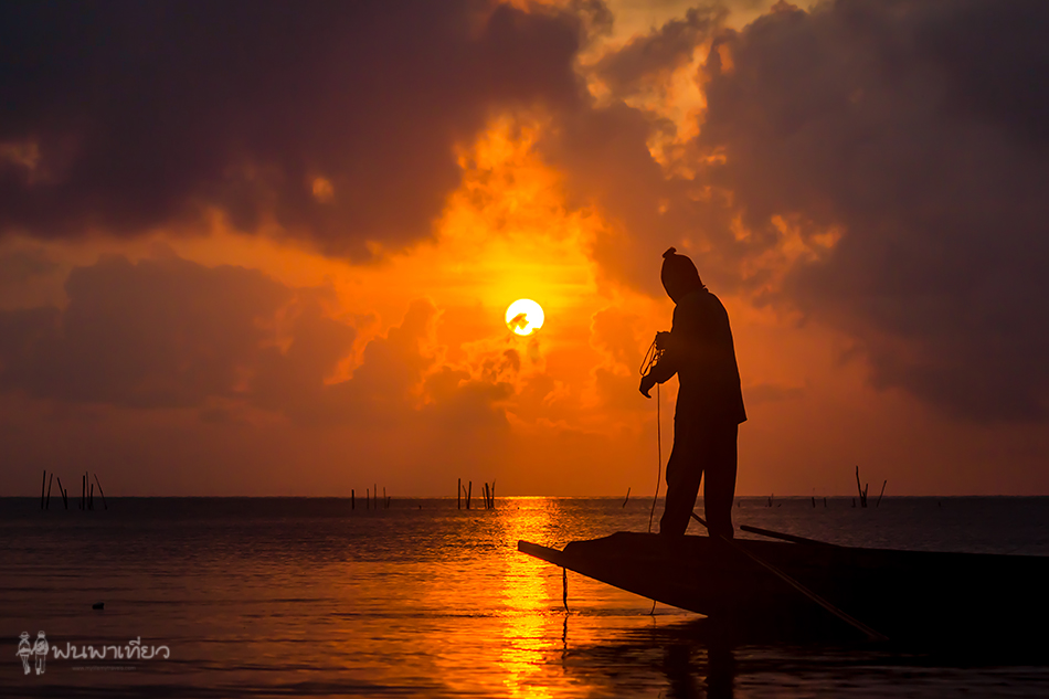 throwing-fishing